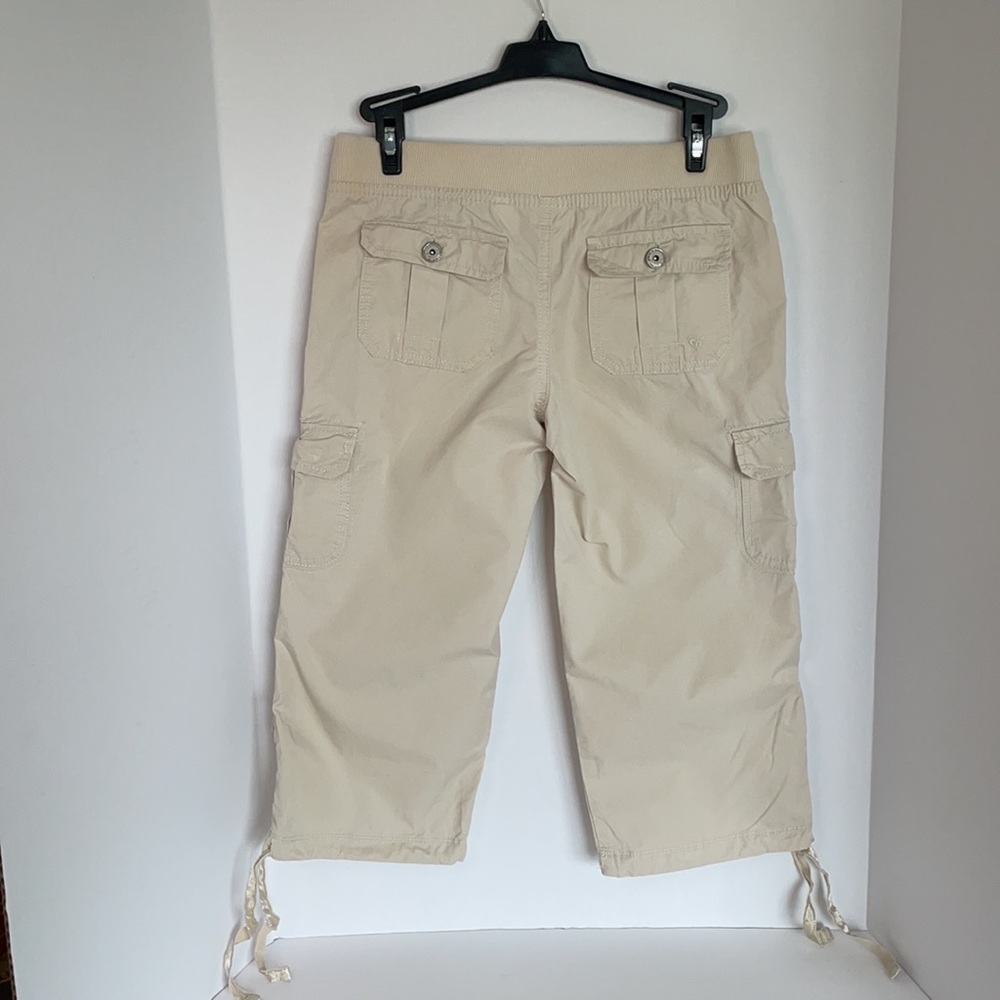 Justice cream crop pants youth size 14 - Can wear 3 different ways! - Picture 2 of 8